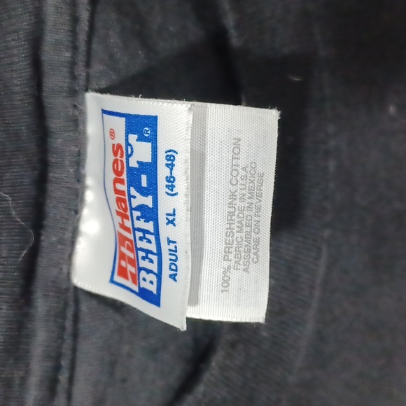 Hanes black tshirt top size XL - Picture 3 of 3